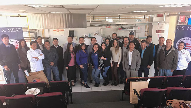 Seminario de corte y cocción de cerdo y res en Mexicali